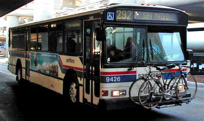 Samtrans Gillig Phantom 9426